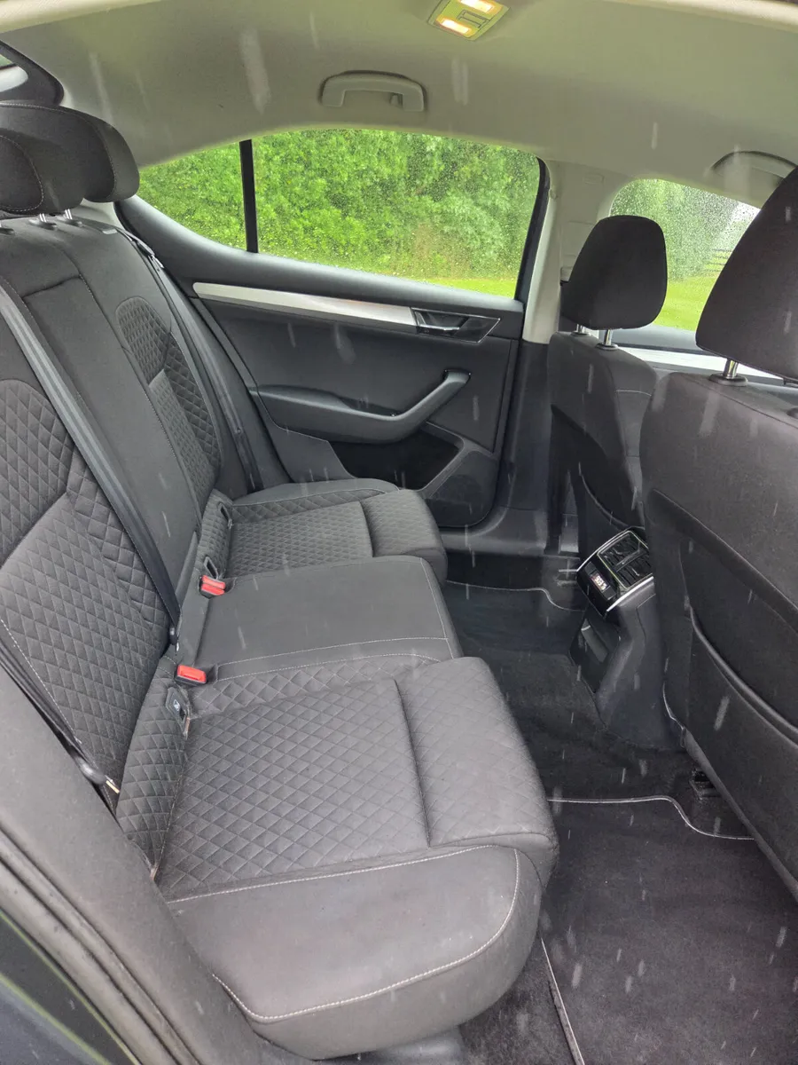 Skoda Superb 2020 - Image 4