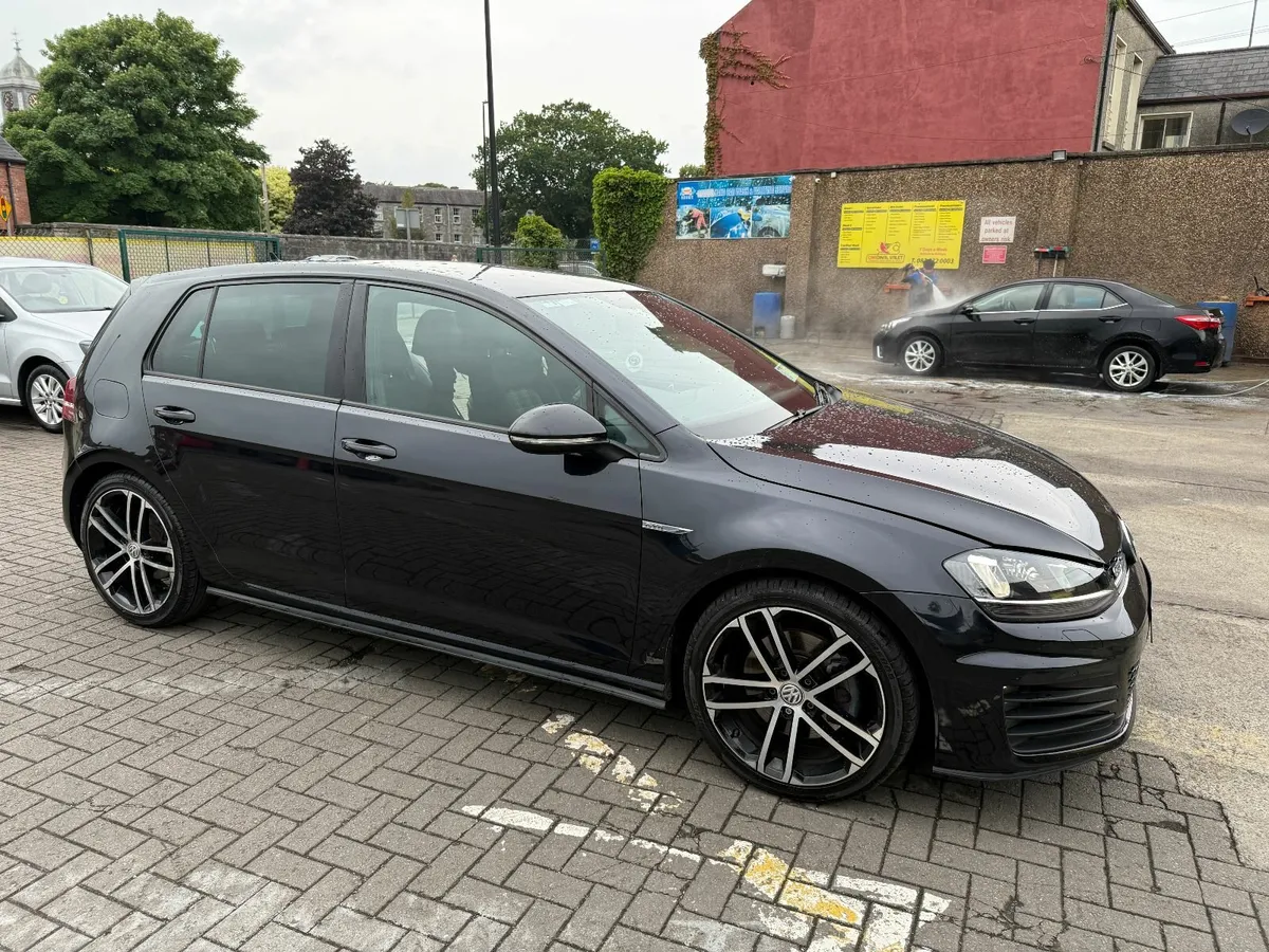 Volkswagen Golf 2.0TDI GTD BMT 184PS - Image 2