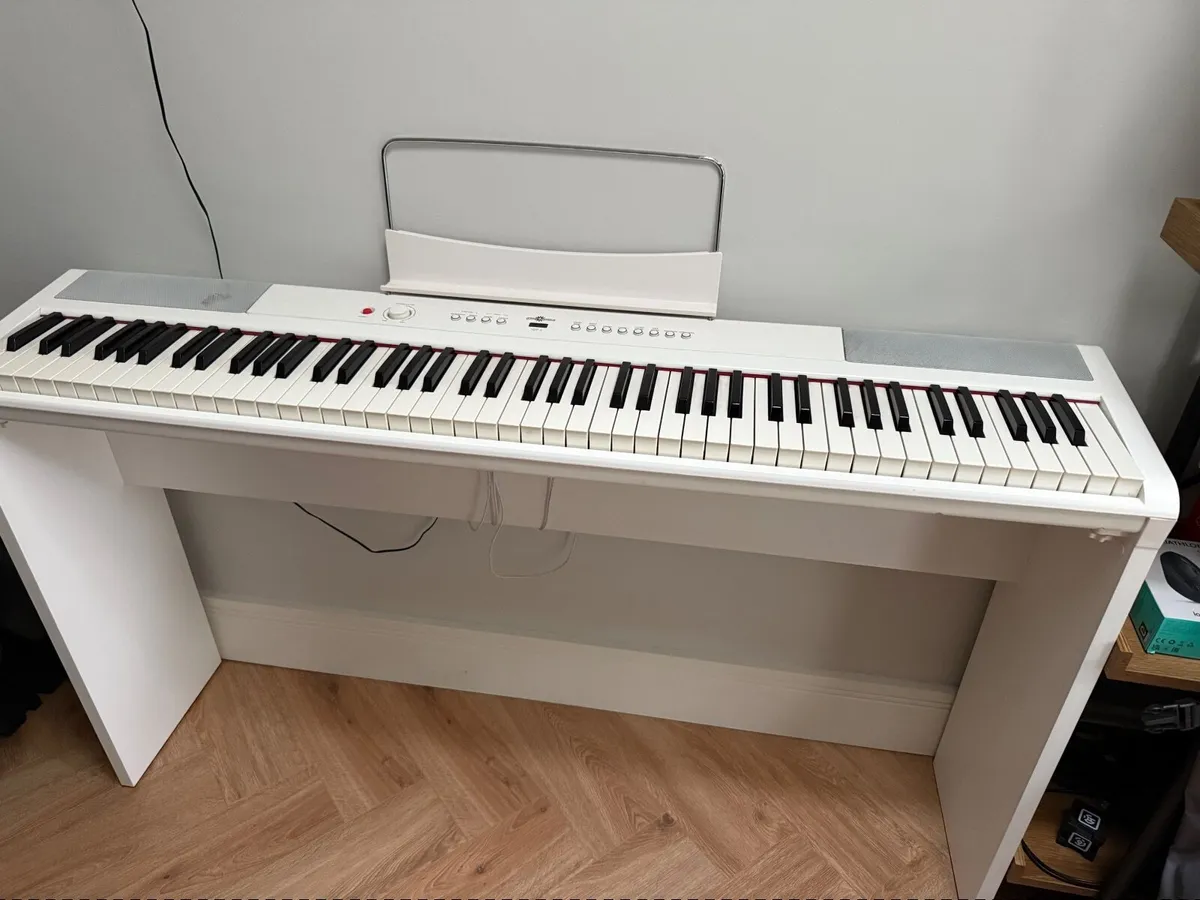 Piano - Image 2