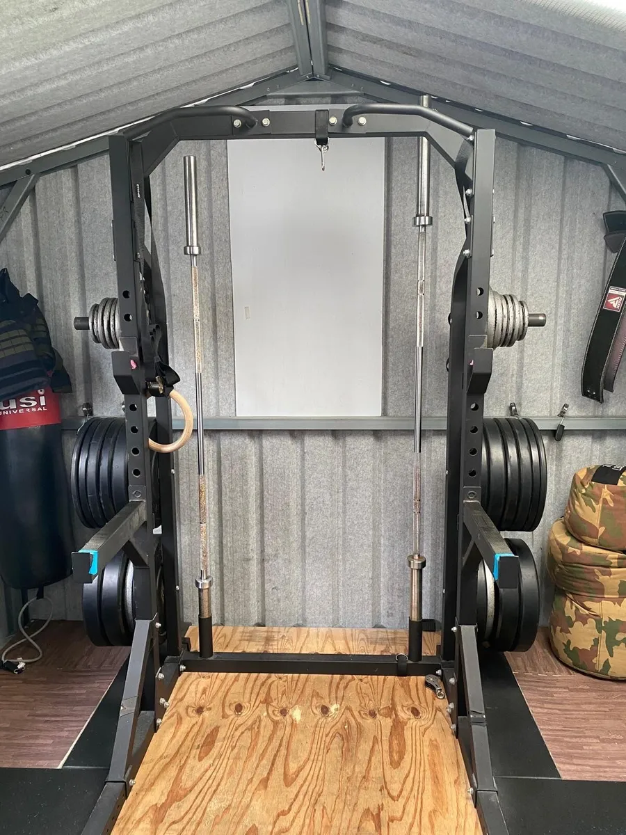 Heavy Duty commercial Squat Rack - Image 1