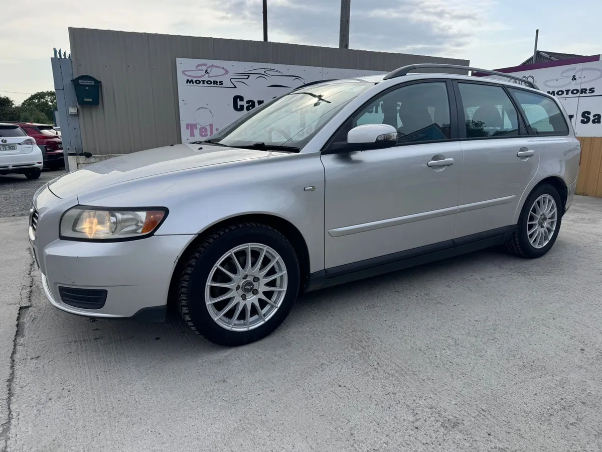2009 Volvo V50 1.6D Sportwagon Warranty - Image 2
