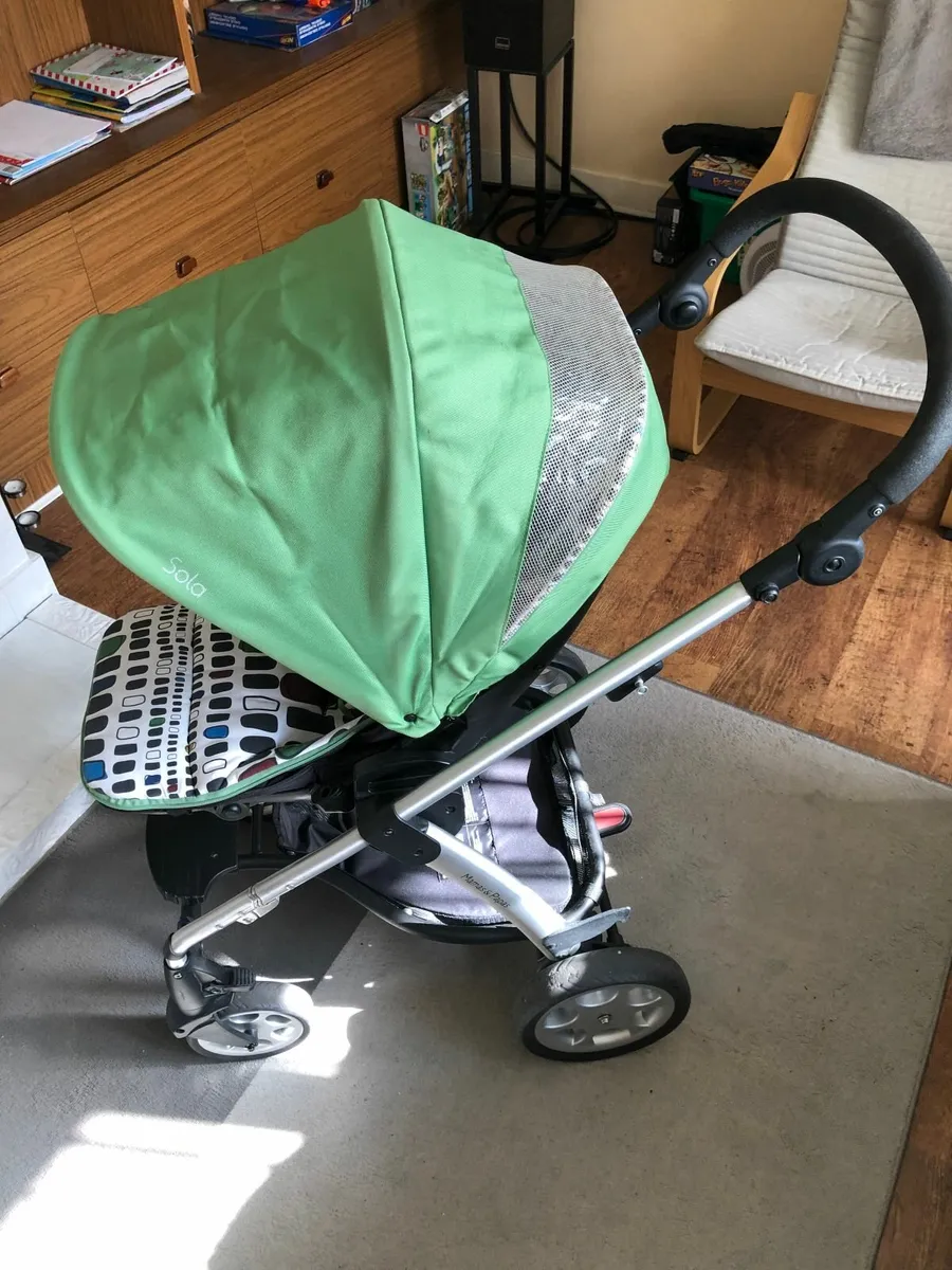 Travel System Two Piece - Mamas & Papas - Image 2