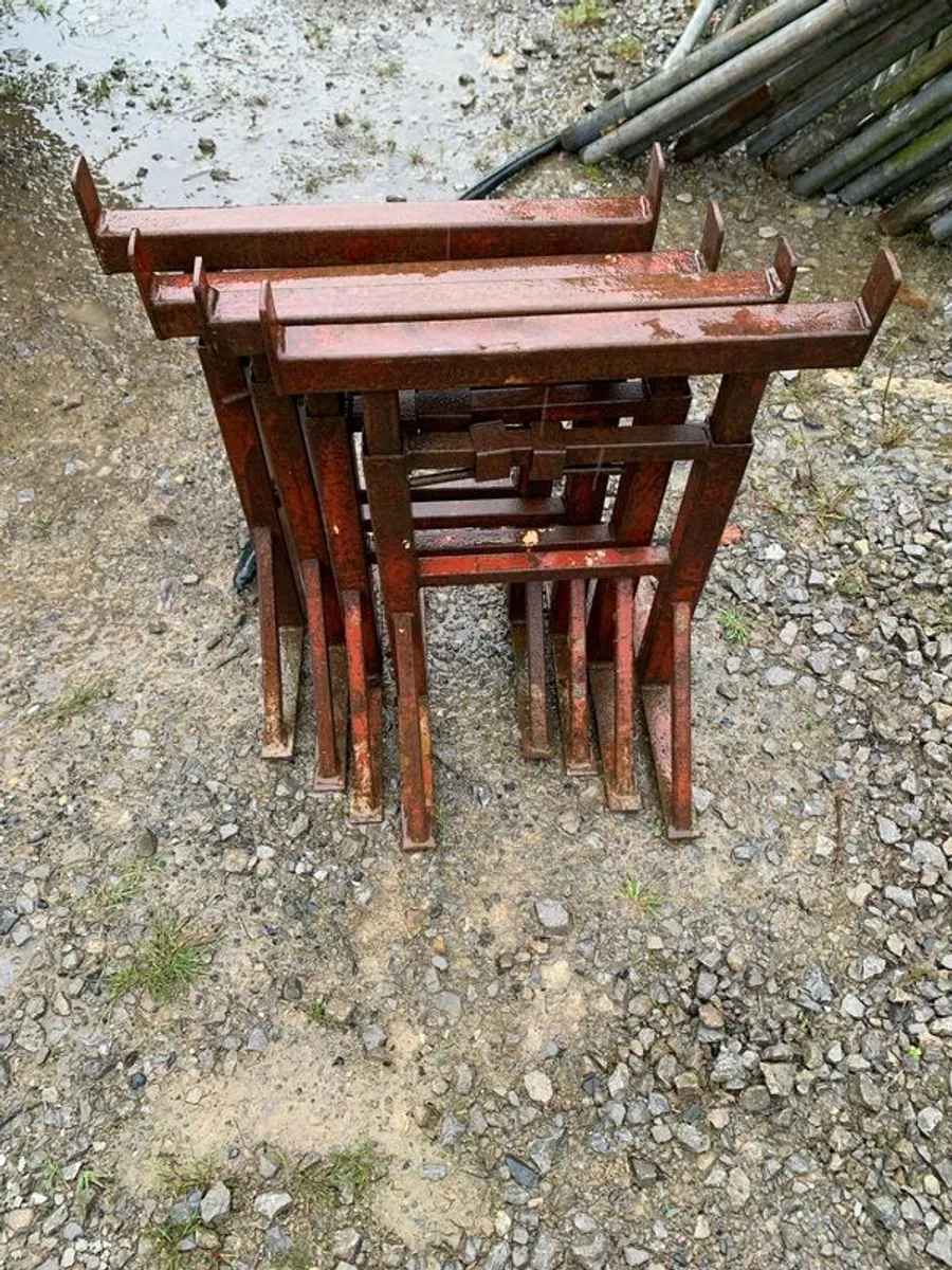 Builders Tressels