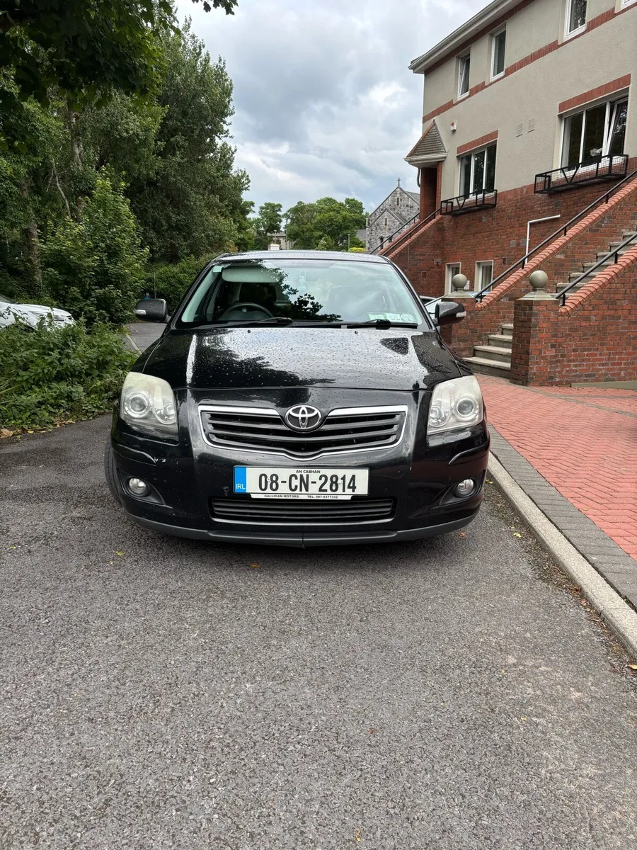 Toyota Avensis - Image 2