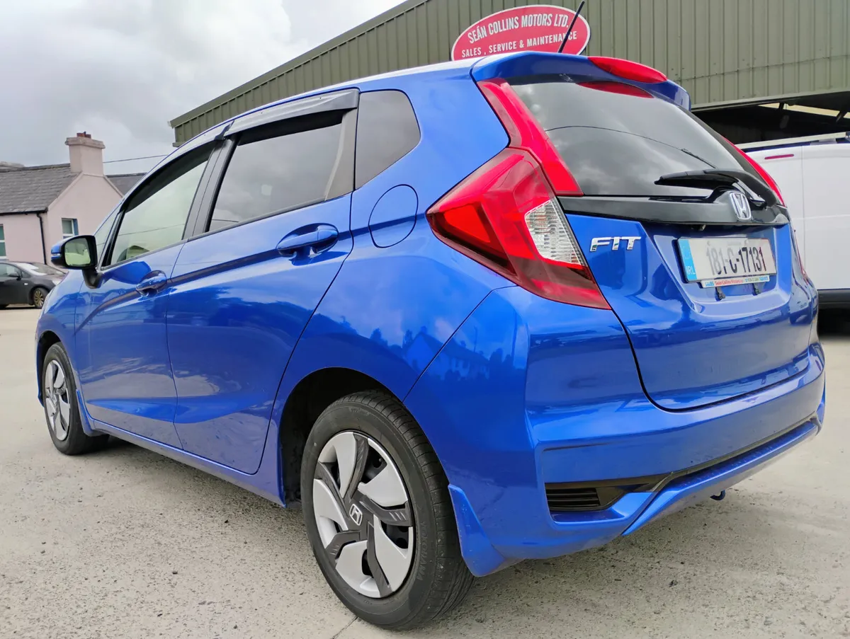 Honda Fit 2018 MANUAL - Image 3