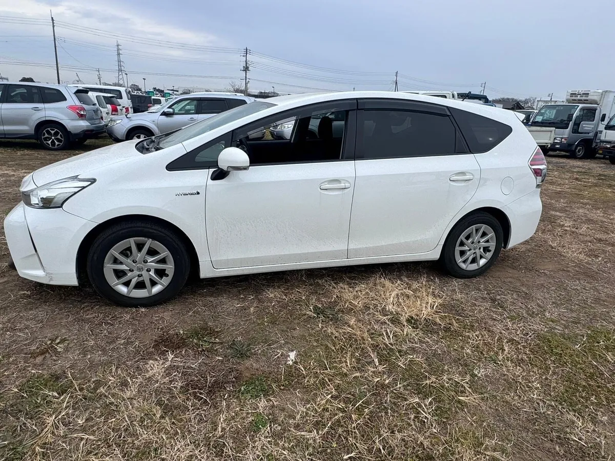 Car - Image 1
