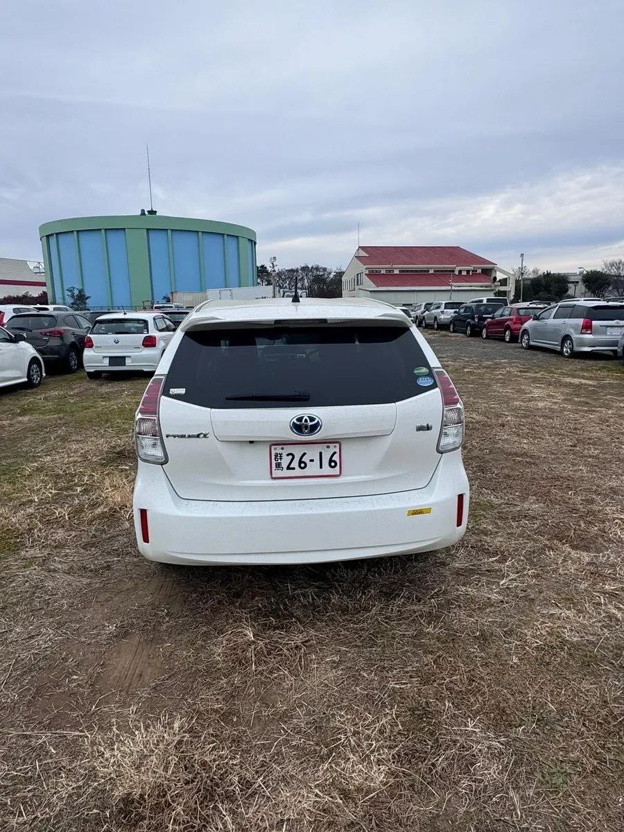 Car - Image 3