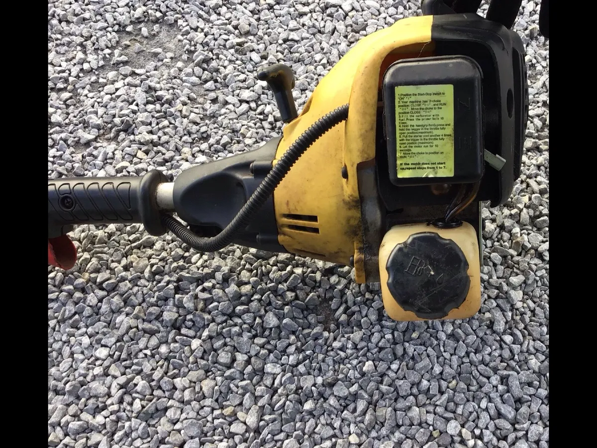 Hedge cutter - Image 1