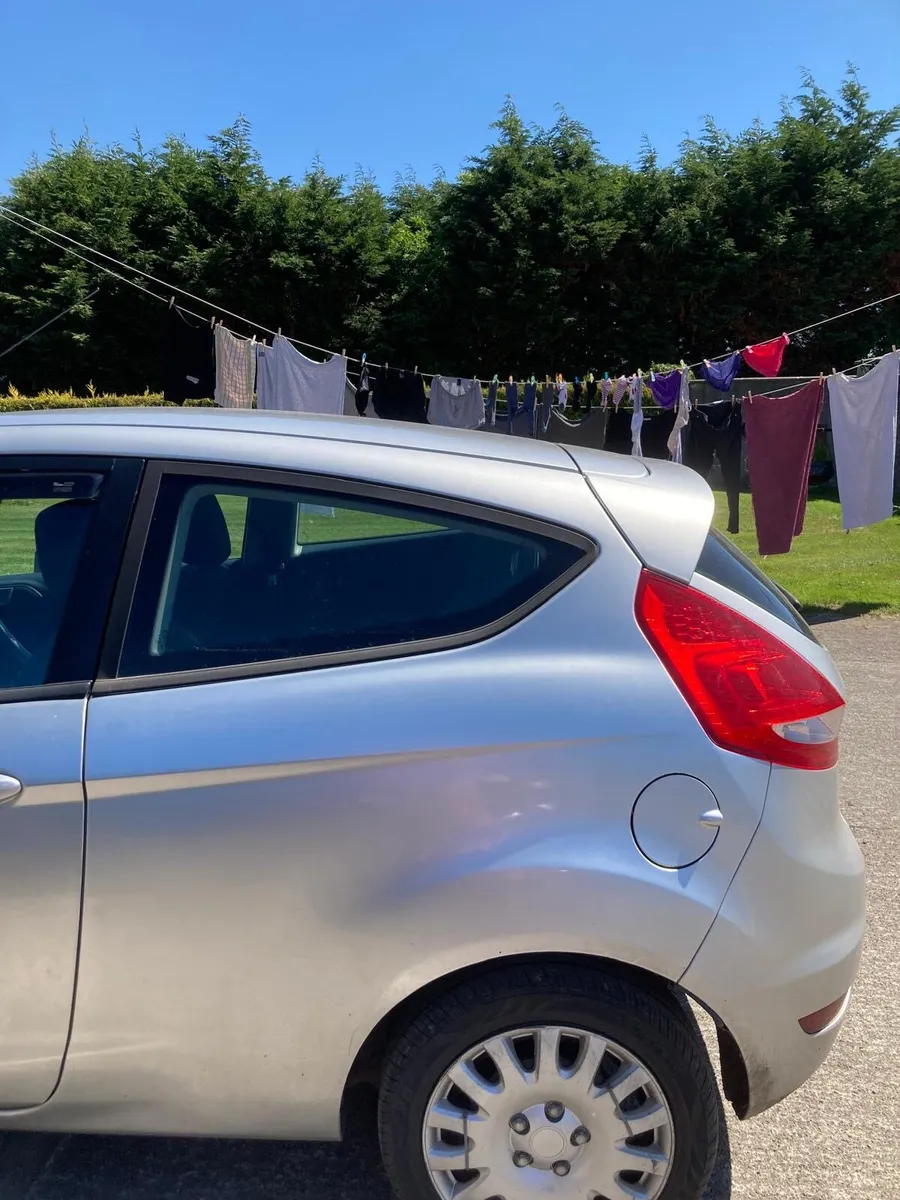 Ford fiesta - Image 3