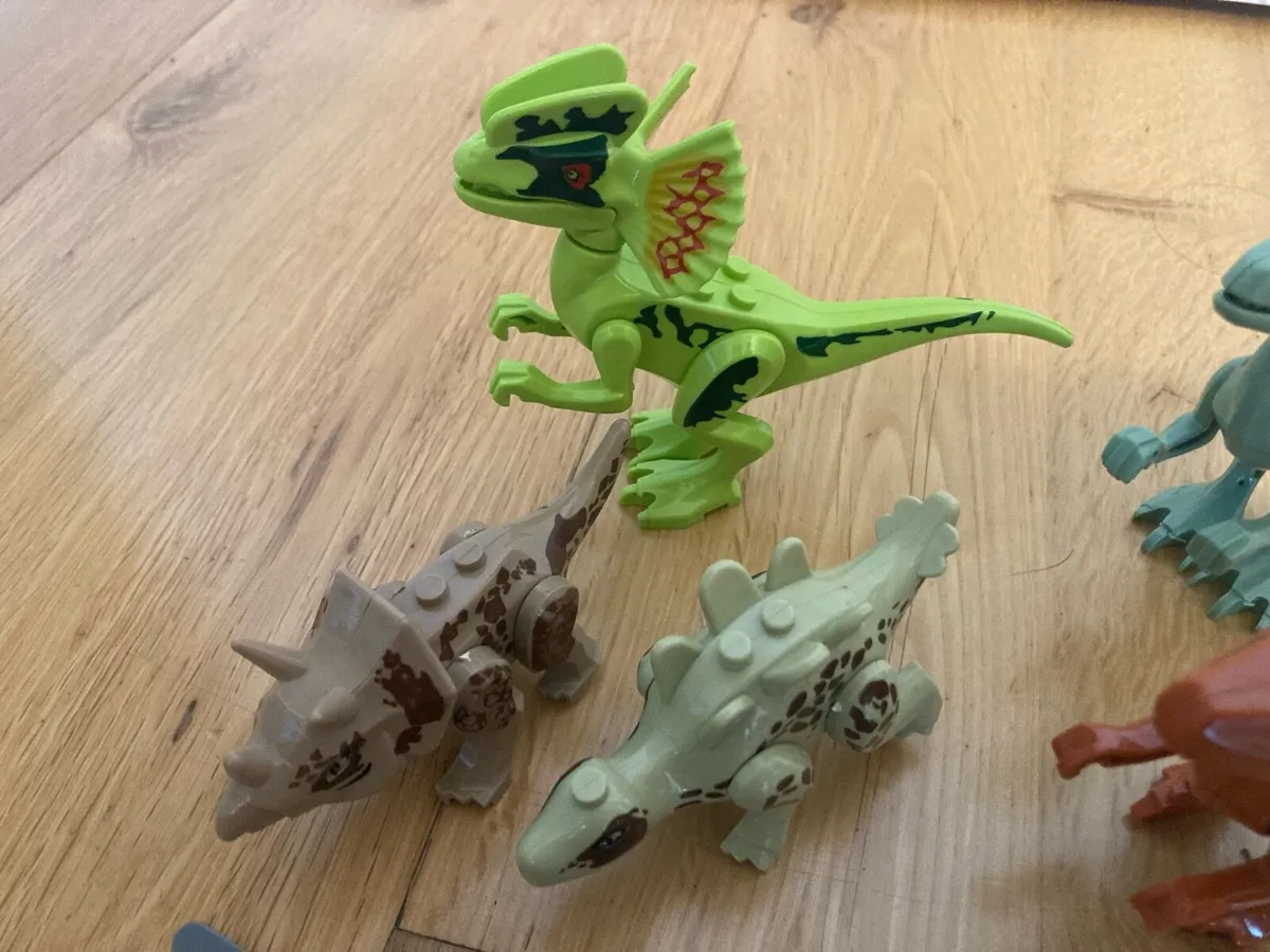 Lego dinozaurs - Image 2