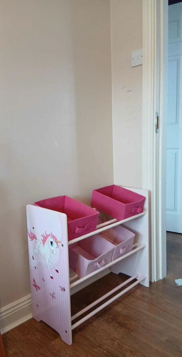 Little storage unit - Image 1