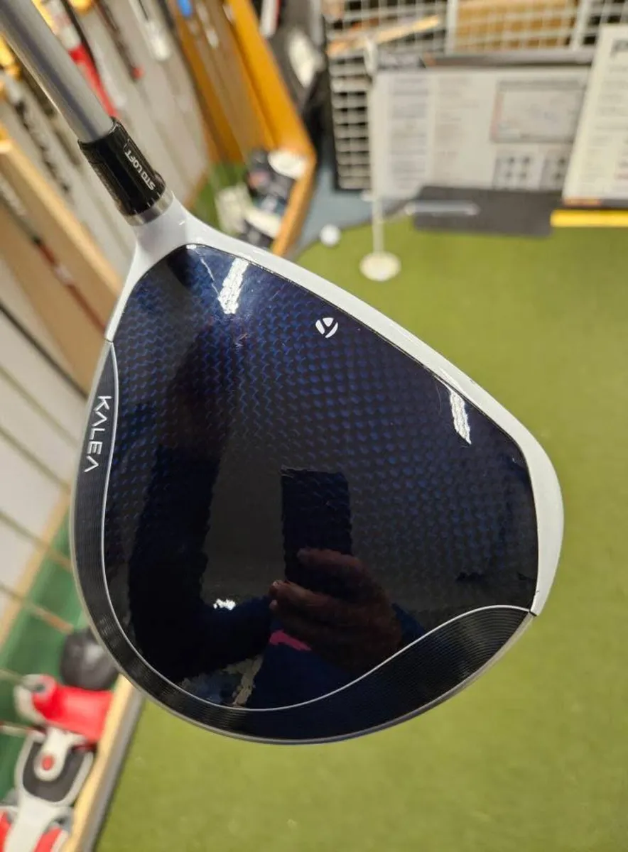 Ladies Taylormade Kalea Driver - Image 3