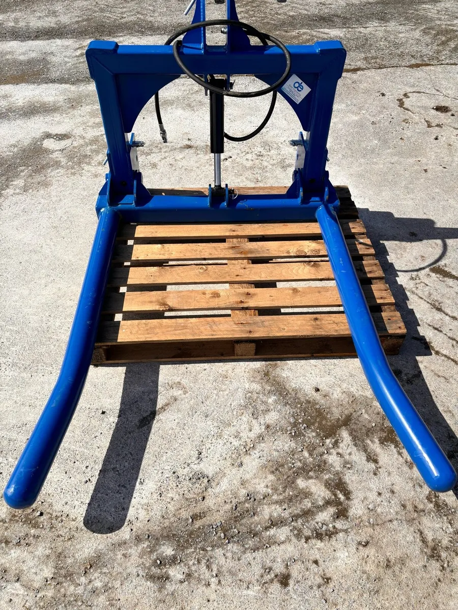 Dowd Single folding bale handler - Image 3