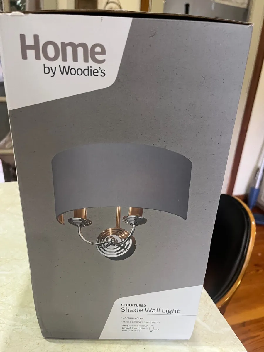 Gorgeous new unused Wall light - Image 1