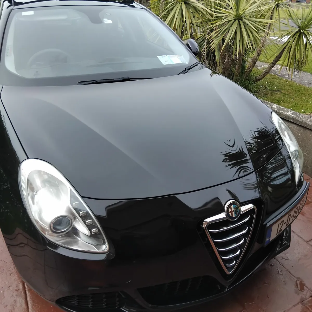 Alfa Romeo Giulietta 2012 - Image 1