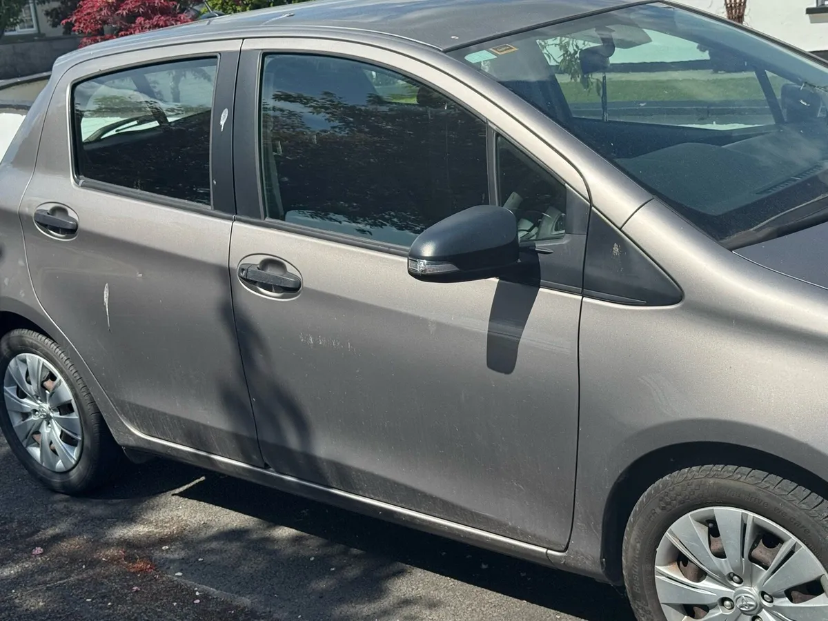 Toyota Yaris - Image 1