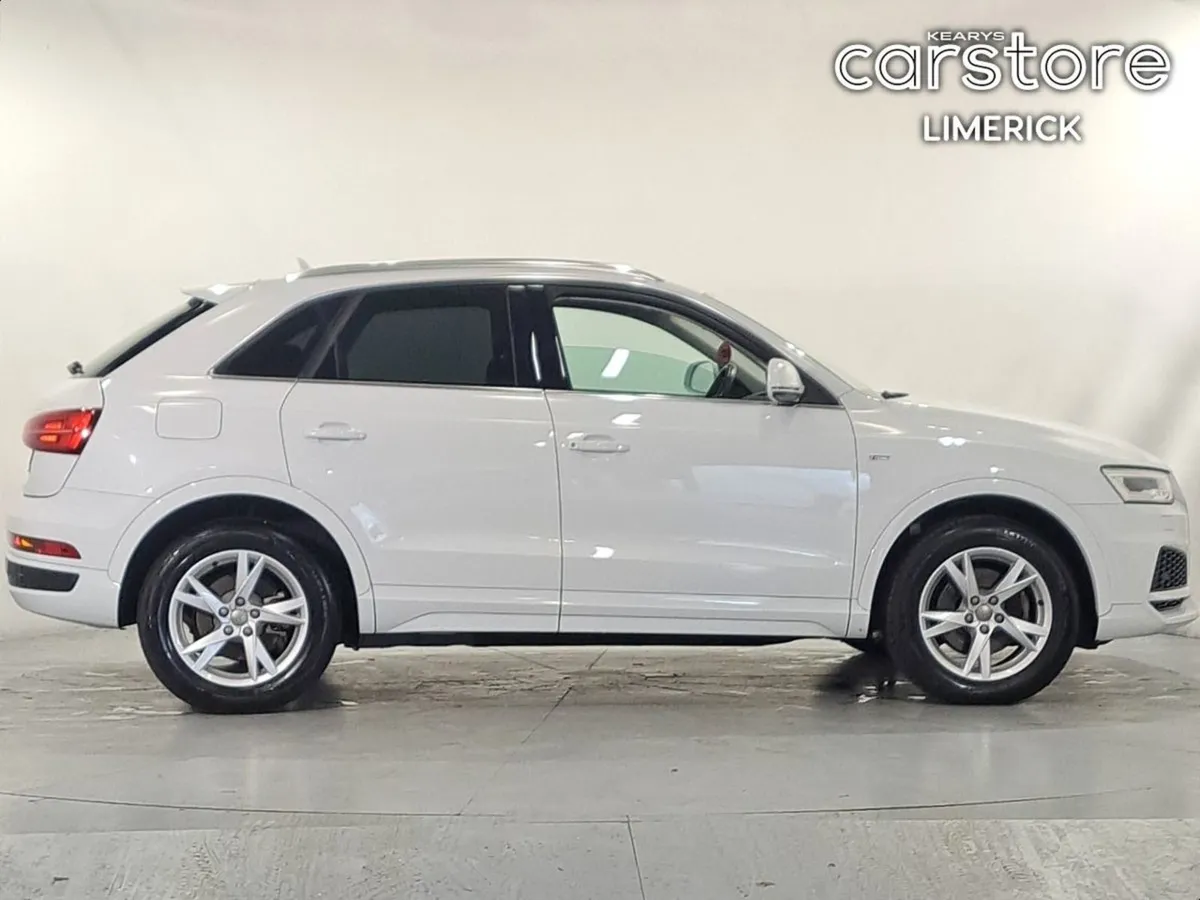 Audi Q3 1.4tfsi 150 Sline - Image 2