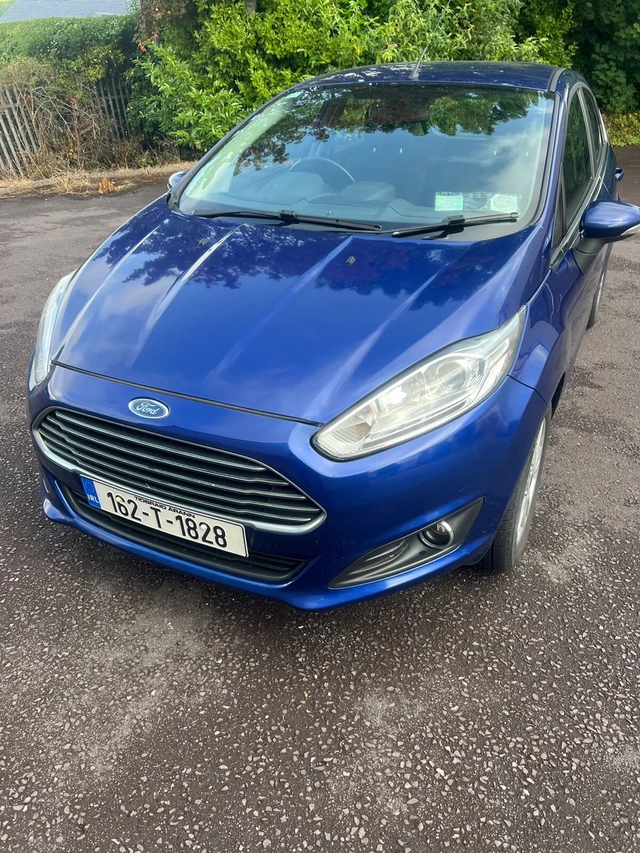 Ford Fiesta Zetec 1.2 - Image 2