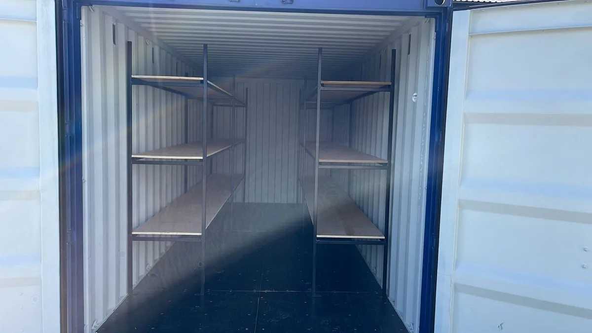 Storage container with shelving - Image 4