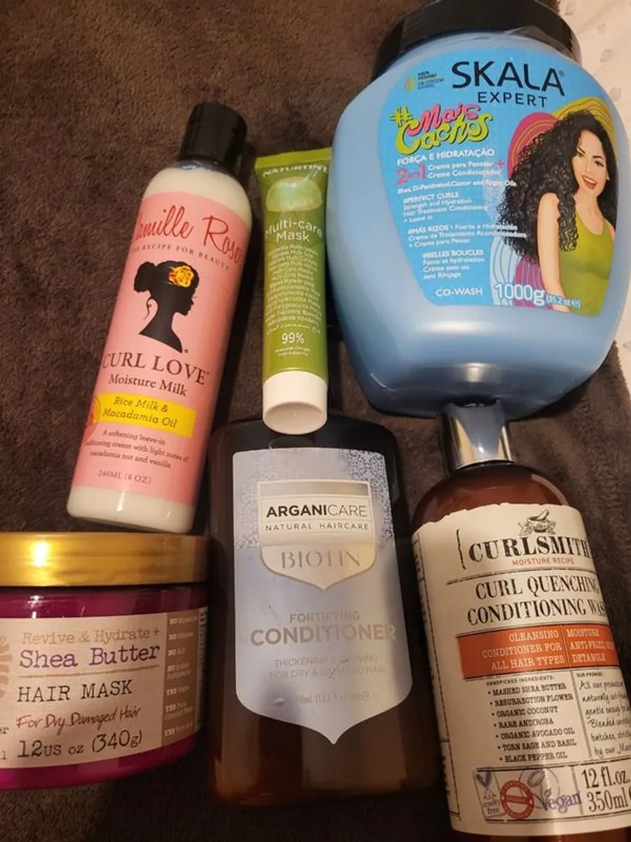Hair products - Image 1