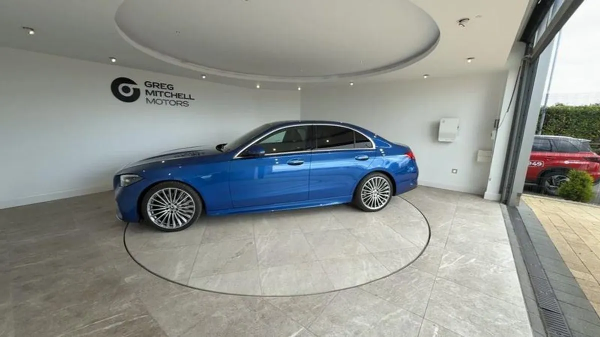 Mercedes-Benz C-Class C220d AMG Line Premium 4dr - Image 4