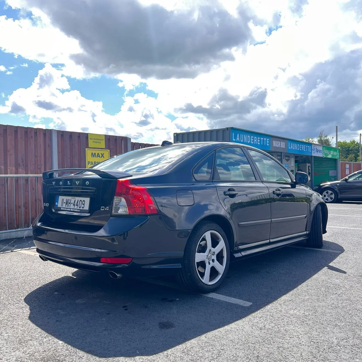 Volvo S40 R-design D4 5cyl - Image 3