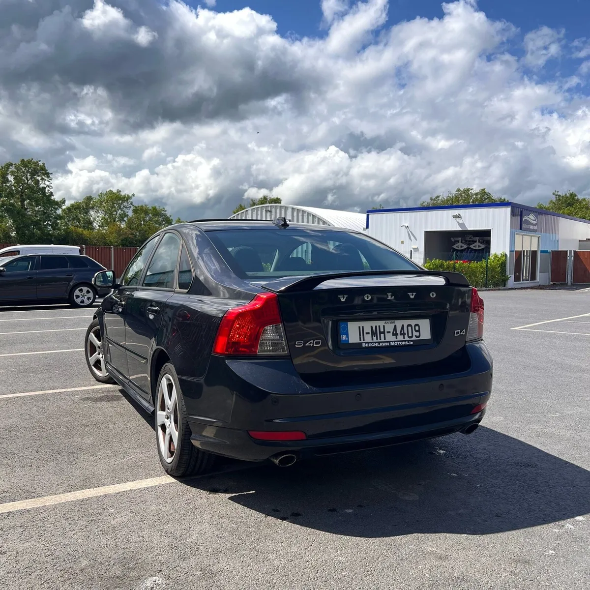 Volvo S40 R-design D4 5cyl - Image 4
