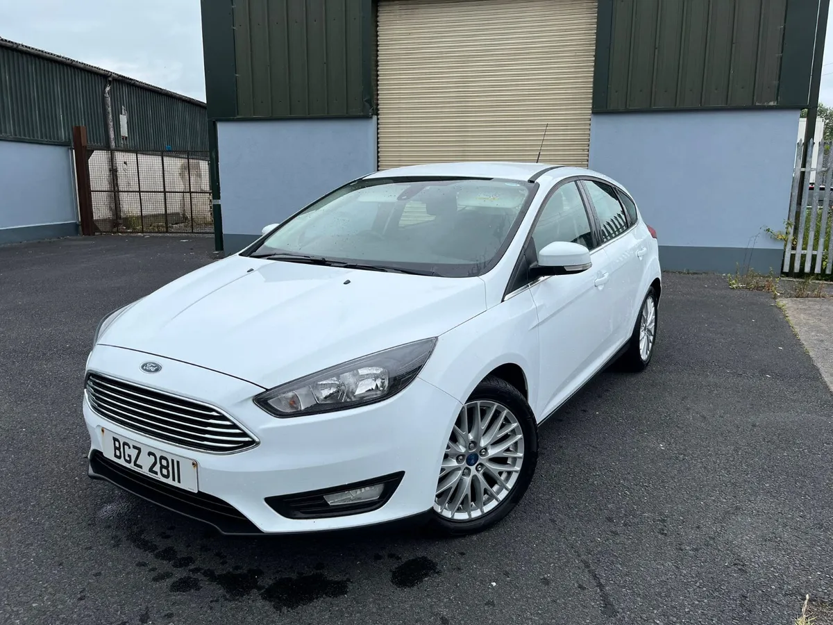 2016 Ford Focus 1.0 Petrol Northern Ireland Reg - Image 2