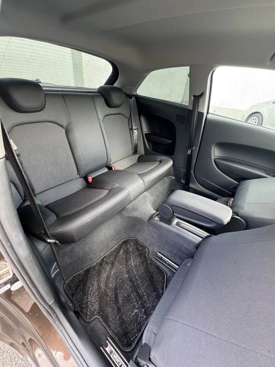 Audi A1 1.4 Automatic - Image 4