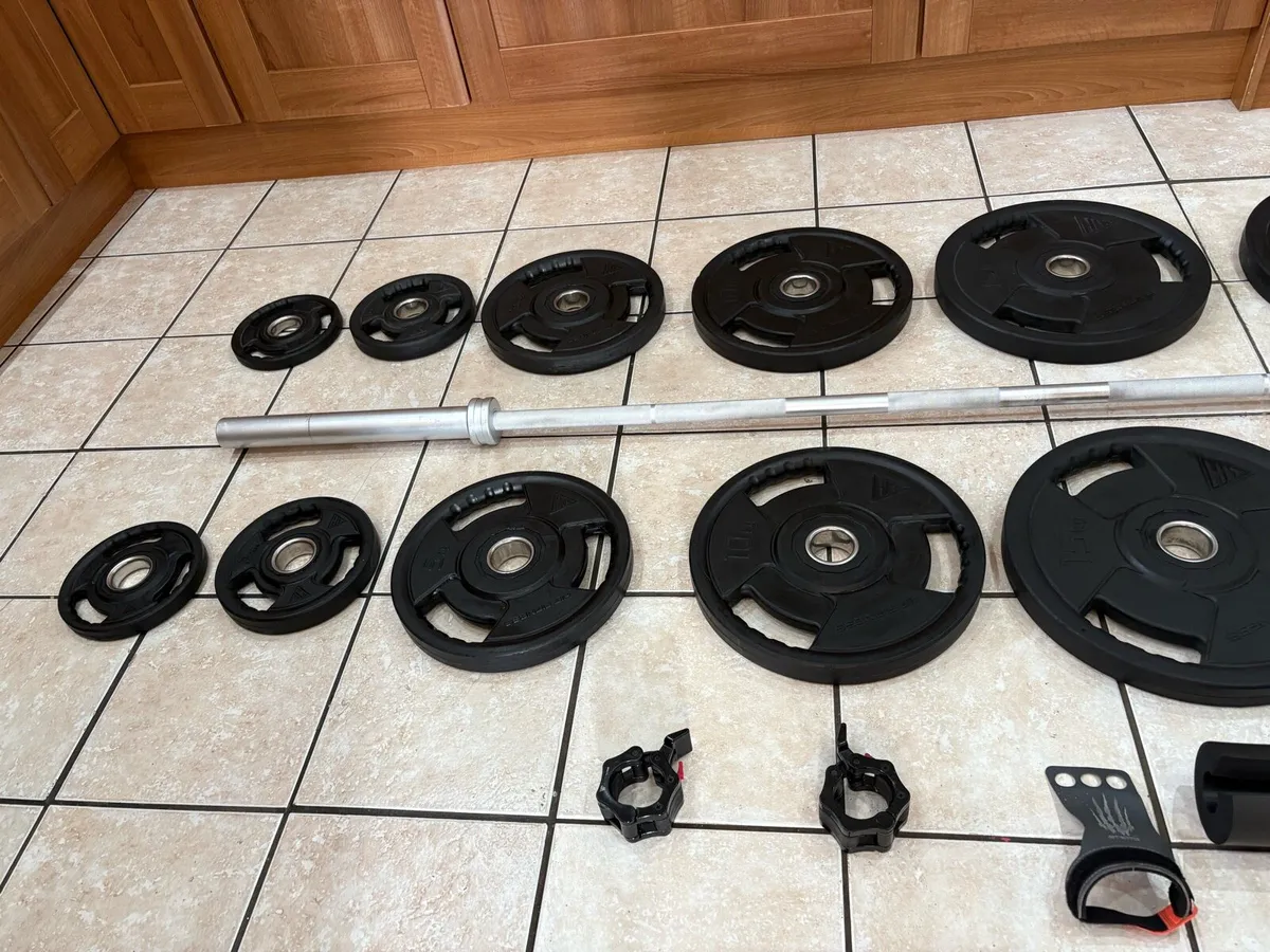 HIGH END URETHANE COMMERCIAL OLYMPIC WEIGHT SET! - Image 3