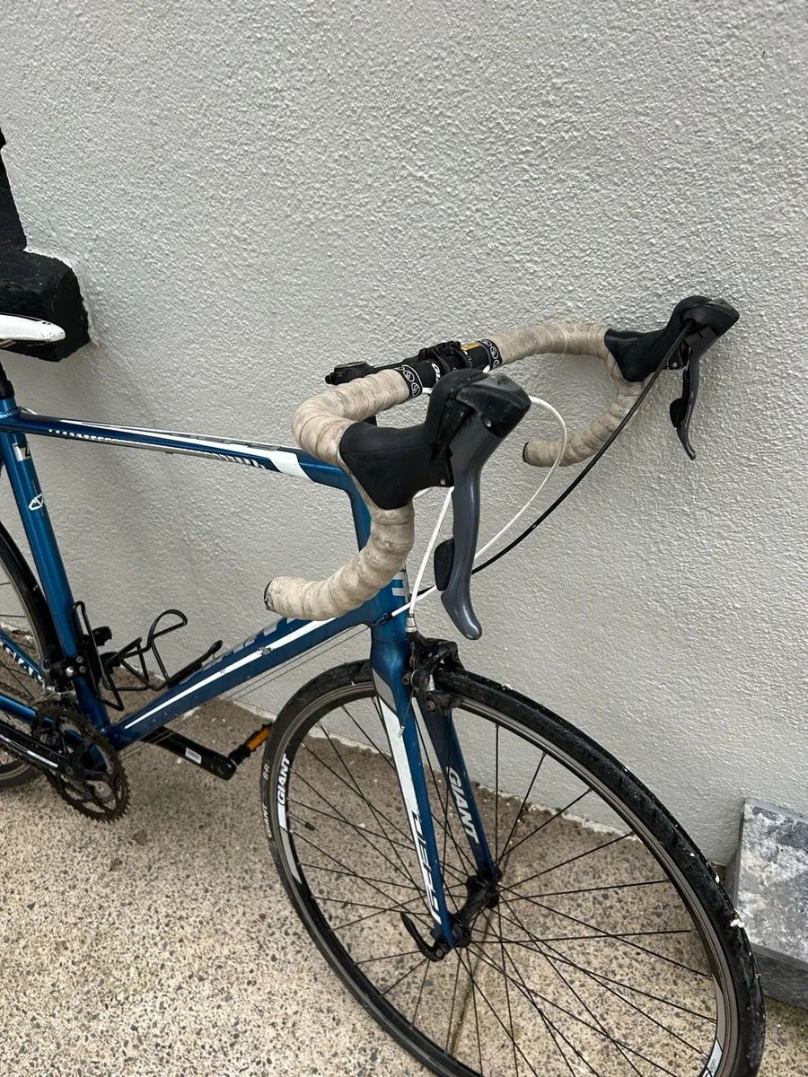 Giant defy 4 - Image 2