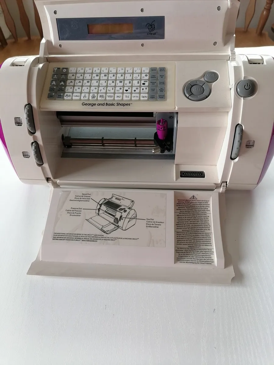 Cricut electronic cutting machine - Image 3