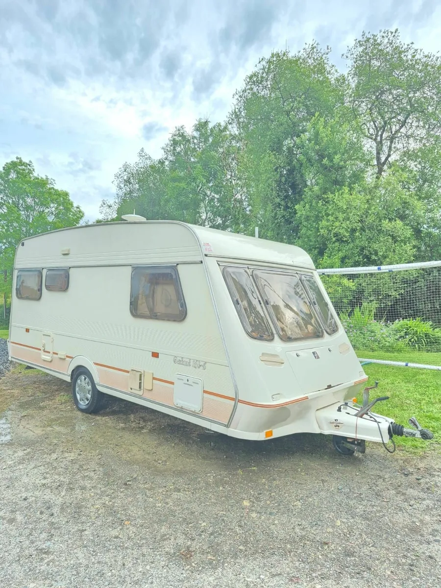 Caravan - Image 3