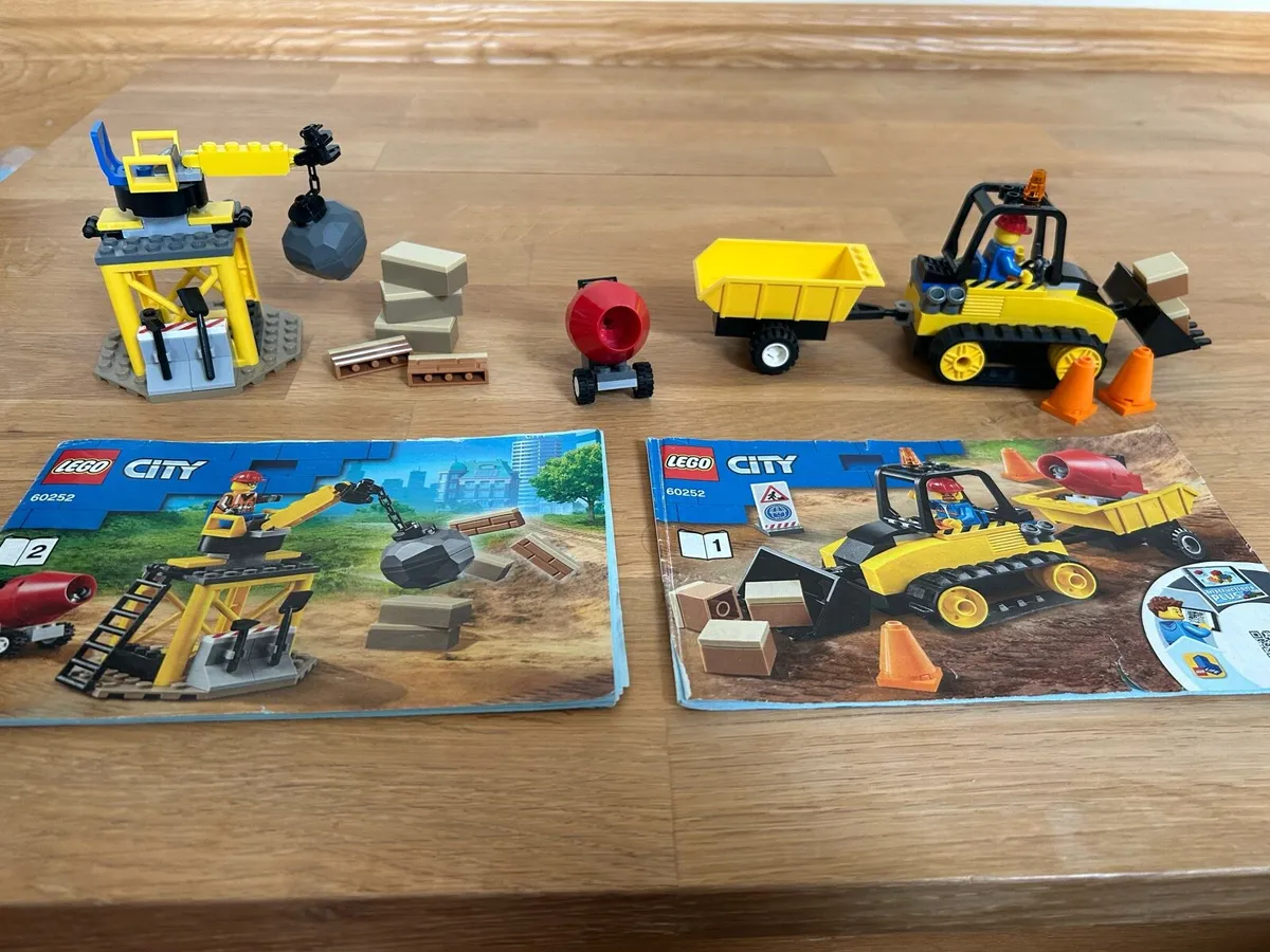 Lego Sets - Image 1