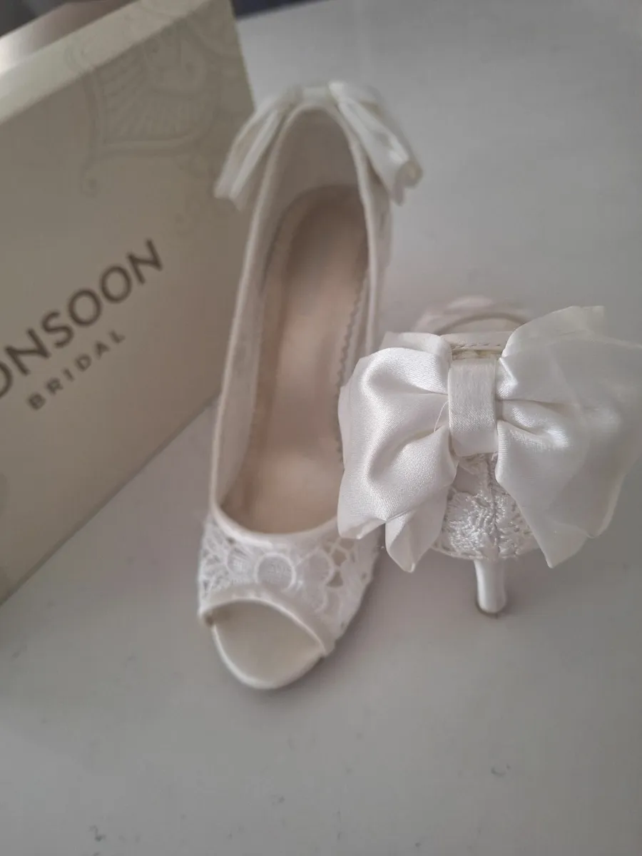 Bridal shoes - Image 3