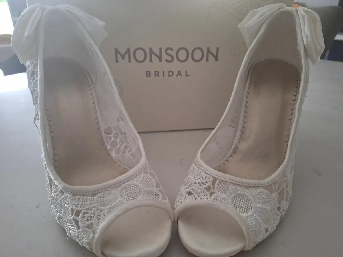 Bridal shoes - Image 1