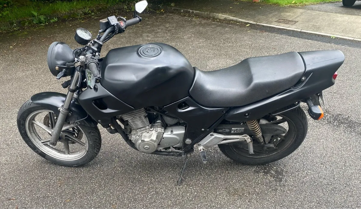 Honda CB 500 - Image 4