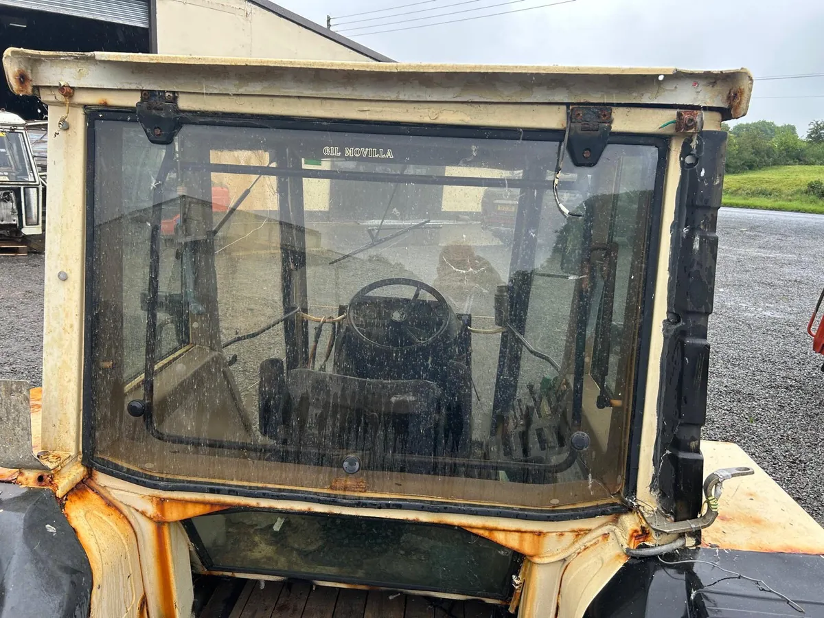 Breaking Lamborghini 956/ Same 100/110 Cab - Image 2