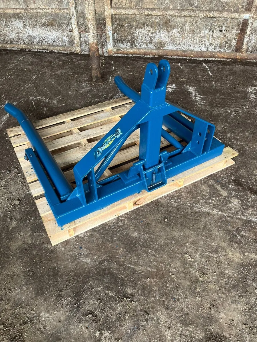 Bale Handler - Image 1