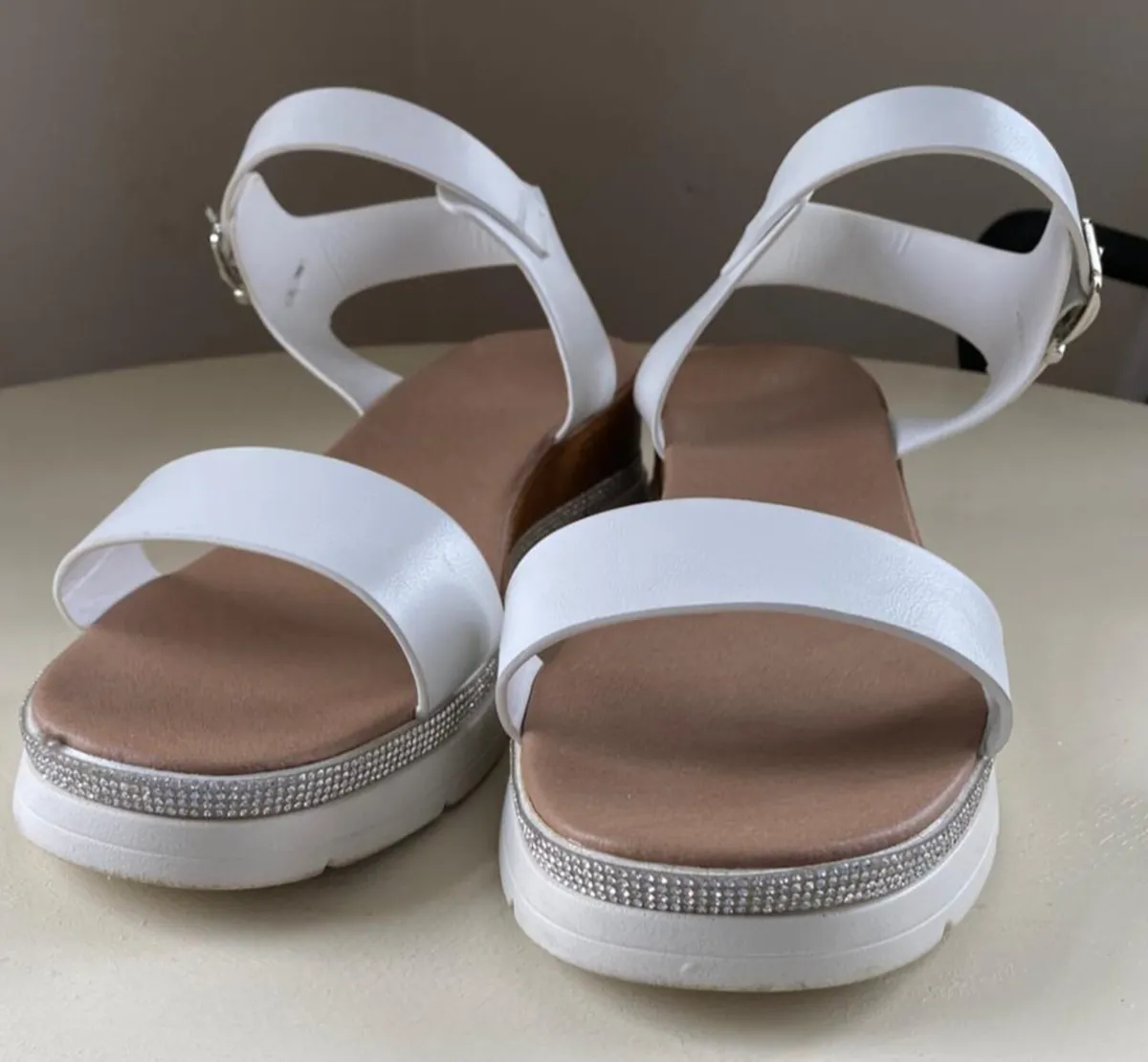 Extra wide fit white sandals  sz 8 or 42 - Image 3