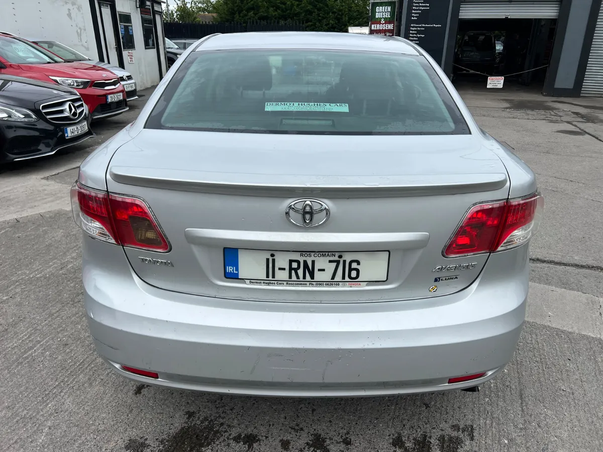 Toyota Avensis 2011 2.0 D-4D DPF 125 BHP - Image 4