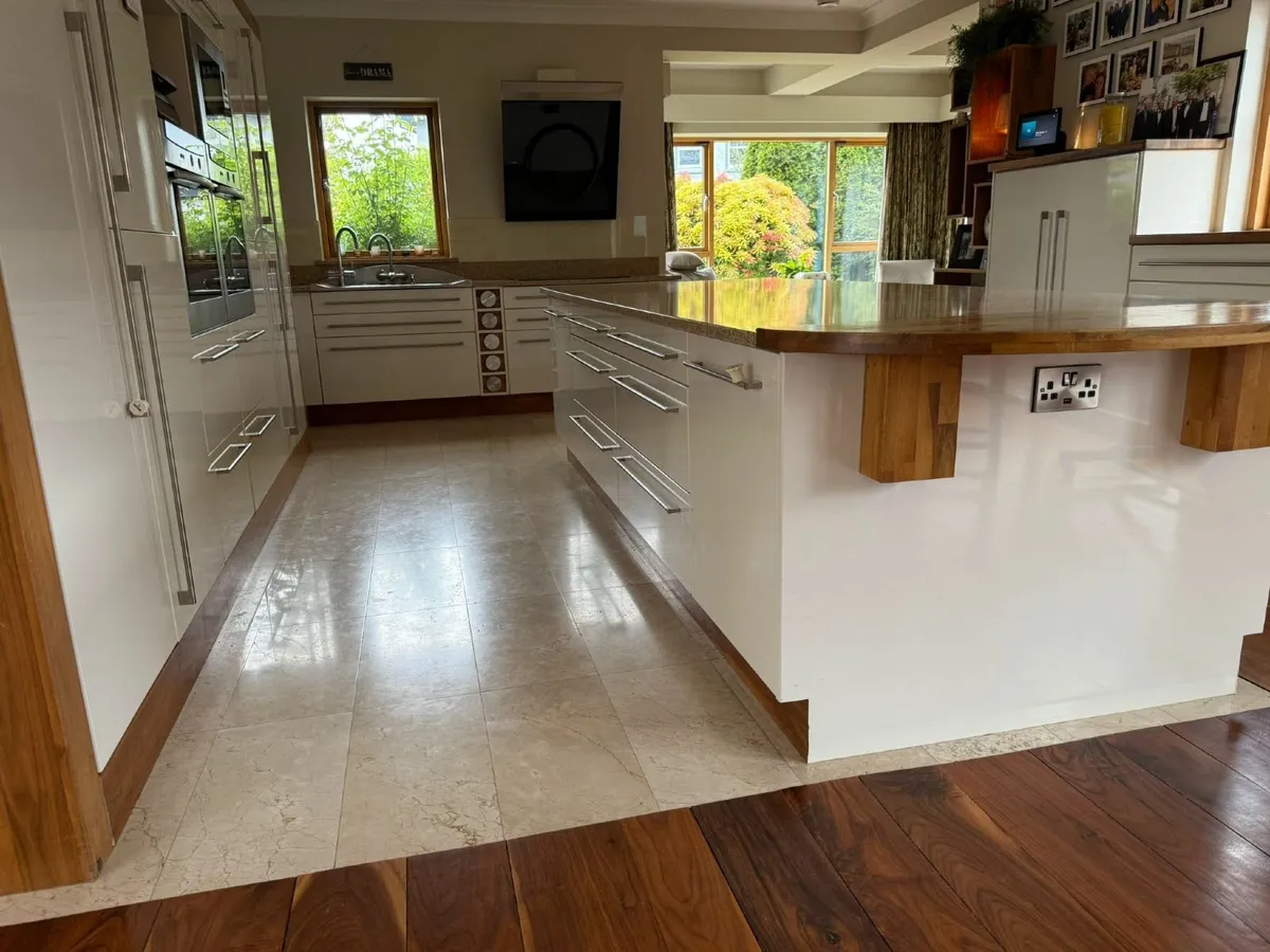 Large Quartz Island Top - Image 2