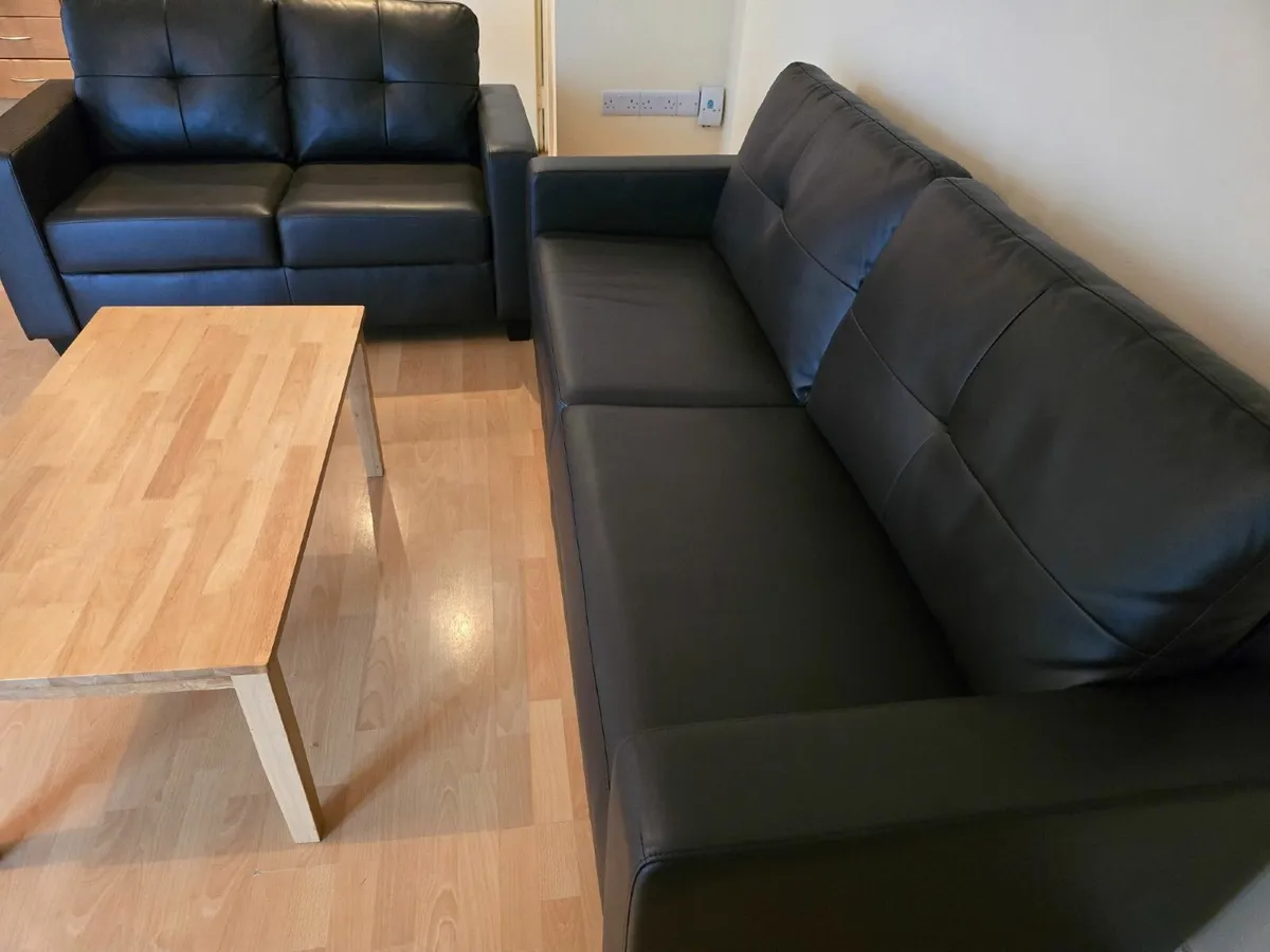 Leather Couch - Image 4