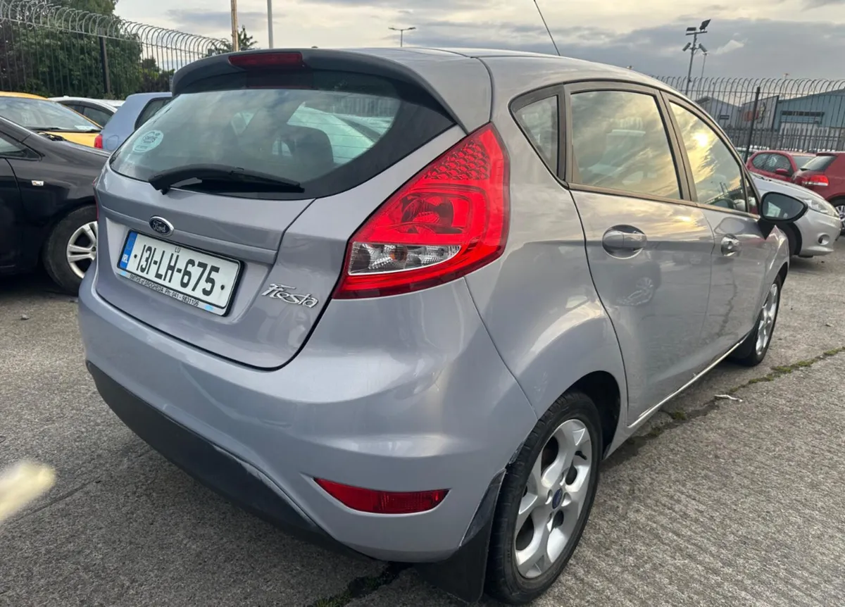 Ford Fiesta 2013/ New Nct/ warranty. - Image 4