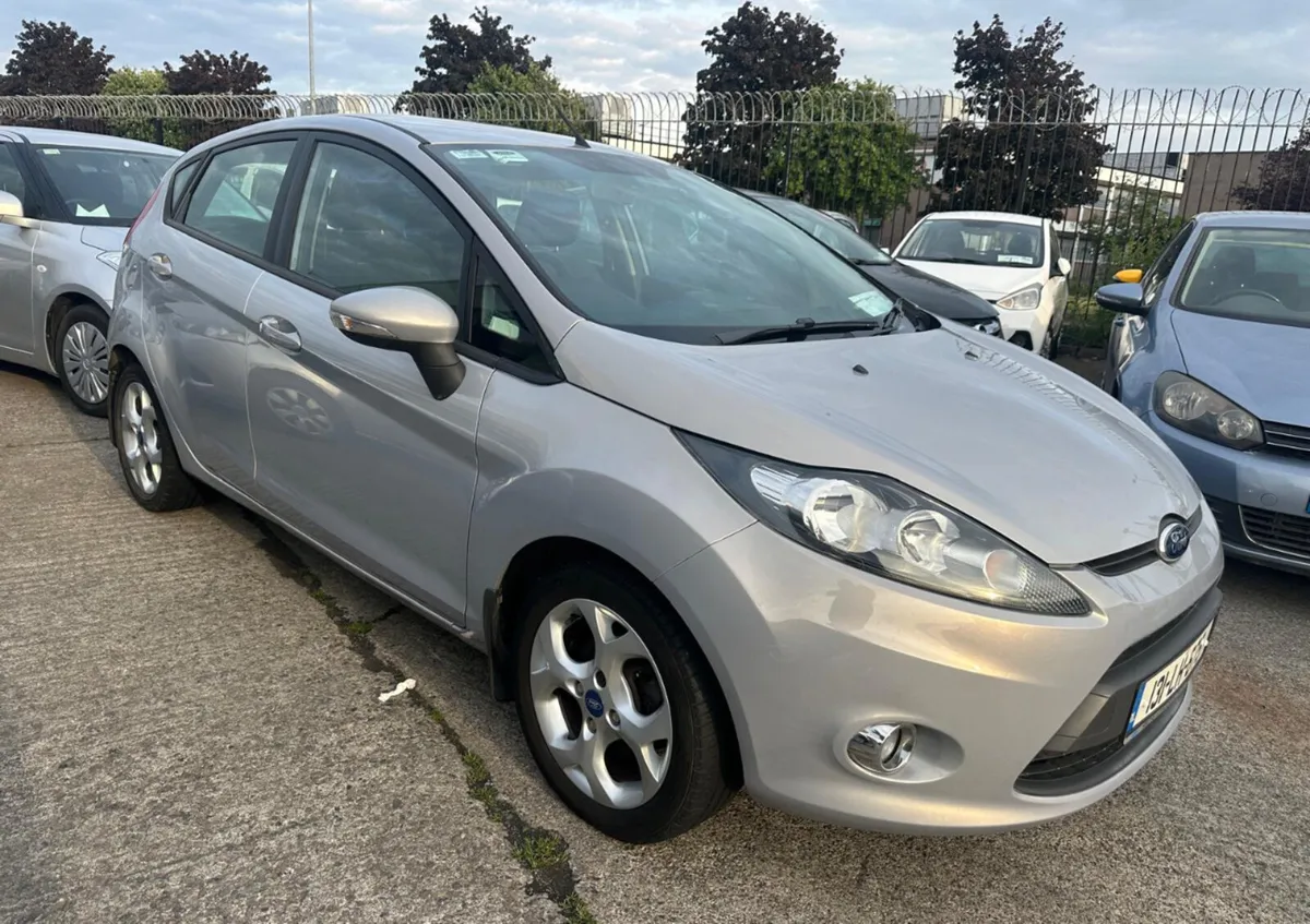 Ford Fiesta 2013/ New Nct/ warranty. - Image 2