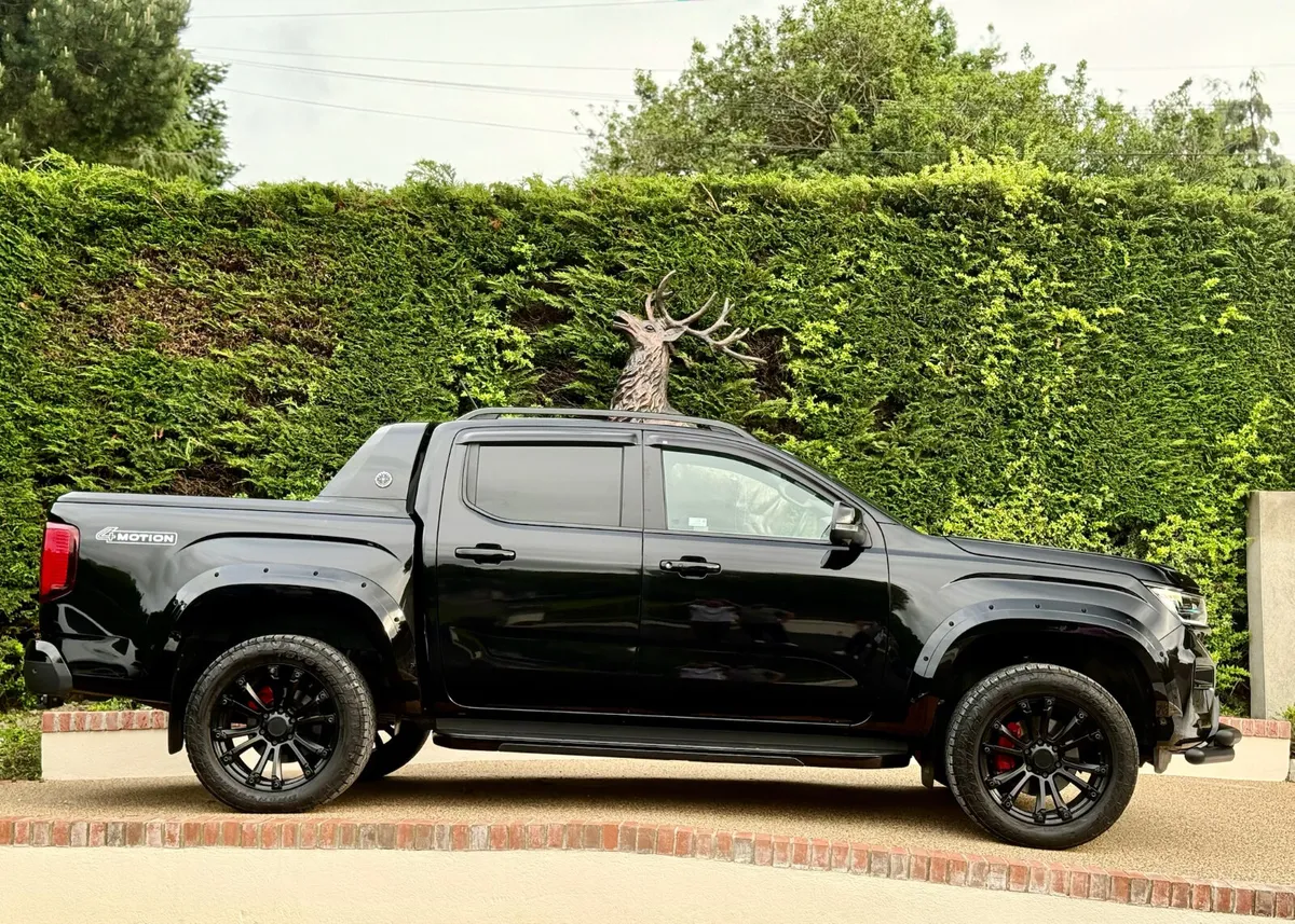 2024 VW AMAROK AVENTURA V6 - Image 4