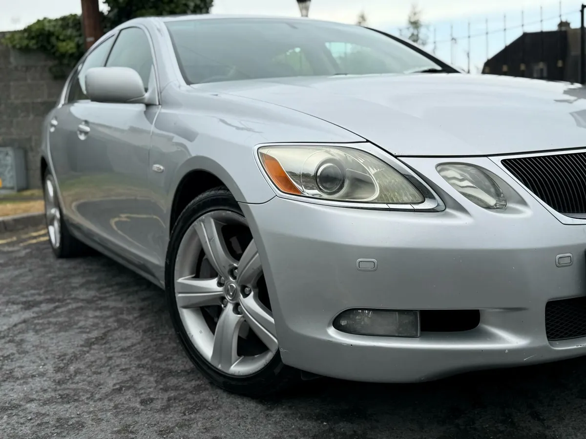 Lexus GS300 LOW MILES NEW NCT - Image 4