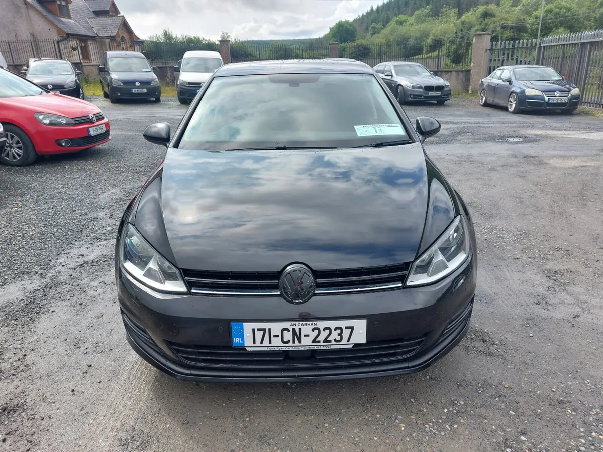 Volkswagen Golf 2017 - Image 1