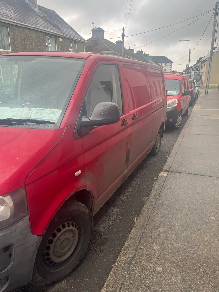 Vw transporter van 2011 - Image 1