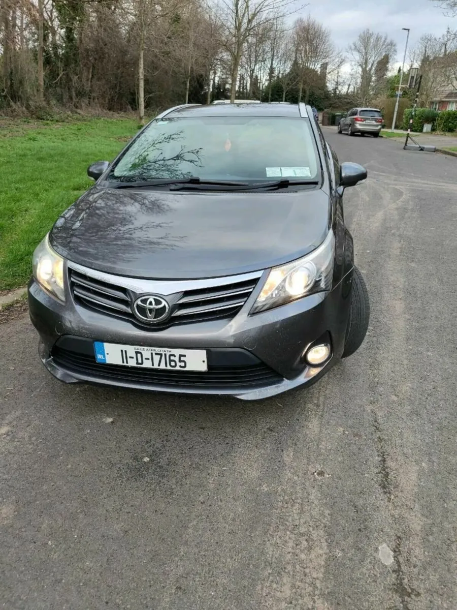 Toyota Avensis 2.0 D4D 2011 - Image 1